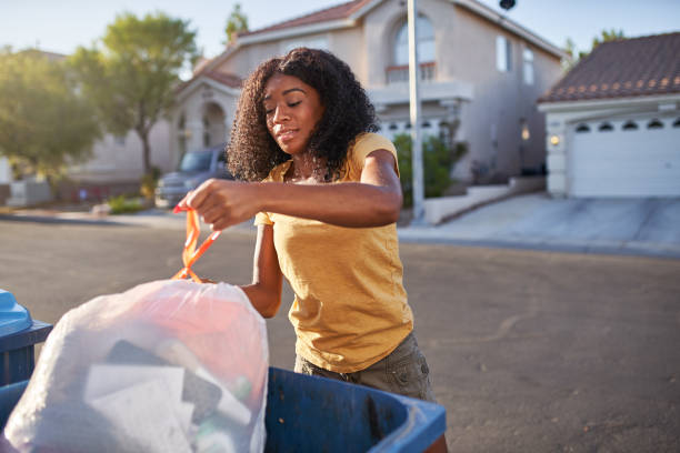 Best Junk Hauling Services  in Bristol, VA